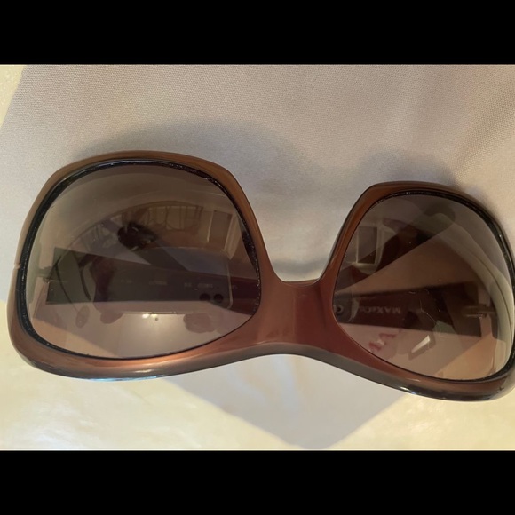 Max & Co Brown Sunglasses - Picture 2 of 5
